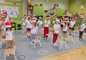 „Bądź wysportowany jak Święty Mikołaj” – aktywnie i na sportowo w gr. IV