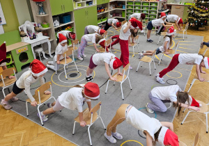 „Bądź wysportowany jak Święty Mikołaj” – aktywnie i na sportowo w gr. IV