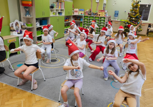 „Bądź wysportowany jak Święty Mikołaj” – aktywnie i na sportowo w gr. IV