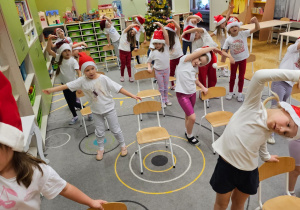 „Bądź wysportowany jak Święty Mikołaj” – aktywnie i na sportowo w gr. IV