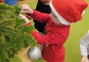 „W oczekiwaniu na Święta Bożego Narodzenia” – świąteczny czas u maluszków grupy I