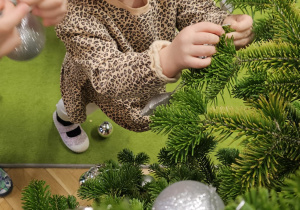 „W oczekiwaniu na Święta Bożego Narodzenia” – świąteczny czas u maluszków grupy I