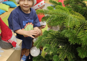 „W oczekiwaniu na Święta Bożego Narodzenia” – świąteczny czas u maluszków grupy I