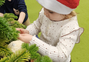 „W oczekiwaniu na Święta Bożego Narodzenia” – świąteczny czas u maluszków grupy I