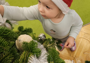 „W oczekiwaniu na Święta Bożego Narodzenia” – świąteczny czas u maluszków grupy I