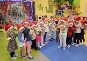 „W oczekiwaniu na Święta Bożego Narodzenia” – świąteczny czas u maluszków grupy I