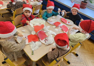 „W oczekiwaniu na Święta Bożego Narodzenia” – świąteczny czas u maluszków grupy I