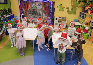 „W oczekiwaniu na Święta Bożego Narodzenia” – świąteczny czas u maluszków grupy I