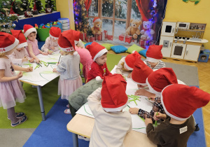 „W oczekiwaniu na Święta Bożego Narodzenia” – świąteczny czas u maluszków grupy I