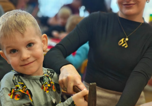 "Serduszko dla Babć i Dziadków"- warsztaty z rodzicami w grupie II