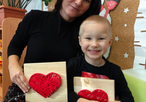 "Serduszko dla Babć i Dziadków"- warsztaty z rodzicami w grupie II