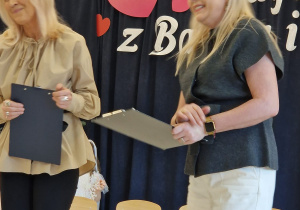 „Dla Dziadka i Babci prześlę dziś buziaczki, słodkie czekoladki…” - grupa X