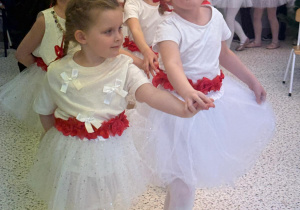 „Wzruszające Spotkanie Pokoleń: Dzień Babci i Dziadka w Grupie IV”