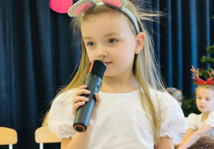 "Bo najlepszych dziadków mamy my...!!!" Dzień Babci i Dziadka w gr. XI