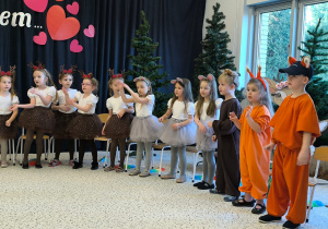 "Bo najlepszych dziadków mamy my...!!!" Dzień Babci i Dziadka w gr. XI