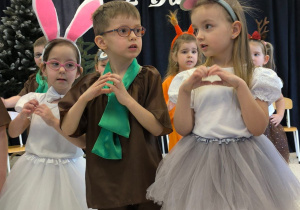 "Bo najlepszych dziadków mamy my...!!!" Dzień Babci i Dziadka w gr. XI