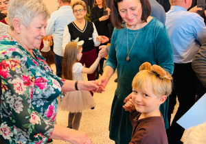 "Bo najlepszych dziadków mamy my...!!!" Dzień Babci i Dziadka w gr. XI