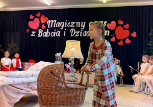 „Magiczny czas z Babcią i Dziadkiem” w grupie XII