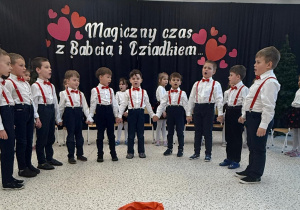 „Kochamy Was…”- Dzień Babci i Dziadka w grupie V