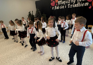 „Kochamy Was…”- Dzień Babci i Dziadka w grupie V