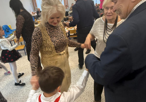 „Kochamy Was…”- Dzień Babci i Dziadka w grupie V