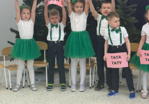 „Wspomnienia, które łączą pokolenia...”- Dzień Babci i Dziadka w grupie VI