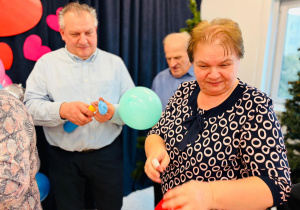 "Karnawał z Babcią i Dziadkiem" w grupie IX