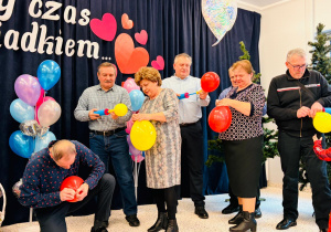 "Karnawał z Babcią i Dziadkiem" w grupie IX