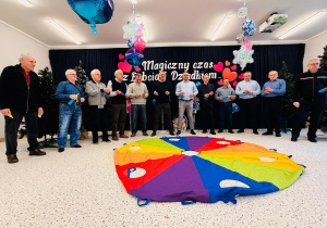 "Karnawał z Babcią i Dziadkiem" w grupie IX