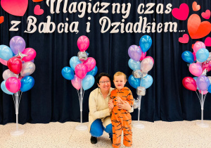 "Karnawał z Babcią i Dziadkiem" w grupie IX