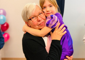 "Karnawał z Babcią i Dziadkiem" w grupie IX