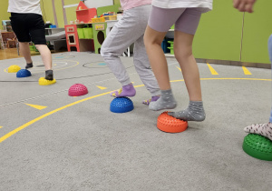 Stópki ćwiczymy – wesoło się bawimy – grupa IV