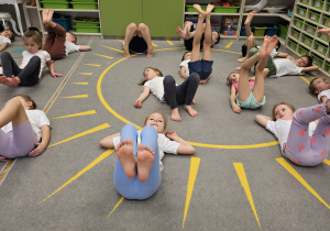 Stópki ćwiczymy – wesoło się bawimy – grupa IV