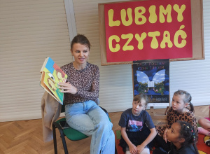 Projekt edukacyjno – czytelniczy ,,Lubimy czytać” pod hasłem ,,Książka przyjacielem dziecka” z udziałem rodziców w grupie V