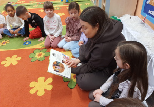 Projekt edukacyjno – czytelniczy ,,Lubimy czytać” pod hasłem ,,Książka przyjacielem dziecka” z udziałem rodziców w grupie V