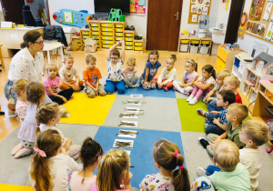 "Sztuka Pitagorasa- czyli od małego smyka do arcymatematyka” - innowacja w gr. XI