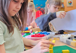 „Gdzie jest T.rex ?„– Kids Lab w grupie V