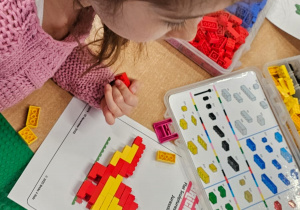 „Gdzie jest T.rex ?„– Kids Lab w grupie V