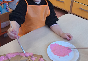 "Gdy Ci smutno, gdy Ci źle, pączek rozweseli Cię!" - Tłusty czwartek w grupie IX