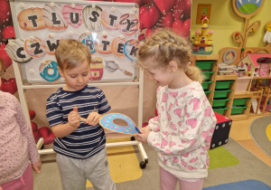 Dzisiaj pączki i pączusie, wypinają swoje brzusie … Tłusty Czwartek w grupie X