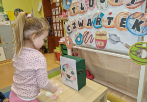 Dzisiaj pączki i pączusie, wypinają swoje brzusie … Tłusty Czwartek w grupie X