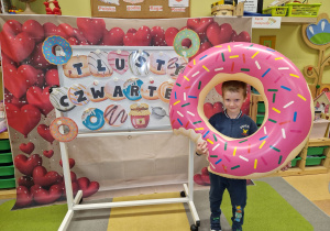 Dzisiaj pączki i pączusie, wypinają swoje brzusie … Tłusty Czwartek w grupie X