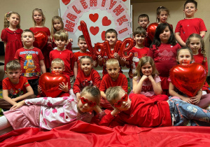 "Małe Serca- Wielkie Uczucia" czyli Walentynki w grupie VI