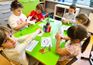 „Małe pączki, duże pączki…” - Tłusty Czwartek w gr. XII