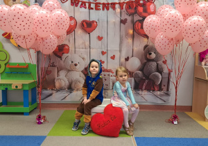 "Czas na bal!" - Walentynkowy Bal Karnawałowy, grupa IX