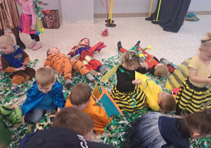 "Czas na bal!" - Walentynkowy Bal Karnawałowy, grupa IX