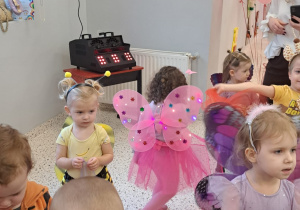 "Czas na bal!" - Walentynkowy Bal Karnawałowy, grupa IX