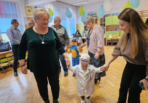 "Karnawał z Babcią i Dziadkiem"- grupa I
