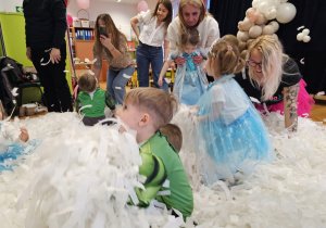 "Karnawał z Babcią i Dziadkiem"- grupa I