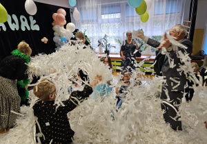 "Karnawał z Babcią i Dziadkiem"- grupa I